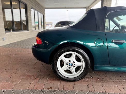 Used 1997 BMW Z3 1.9 RWD image 16