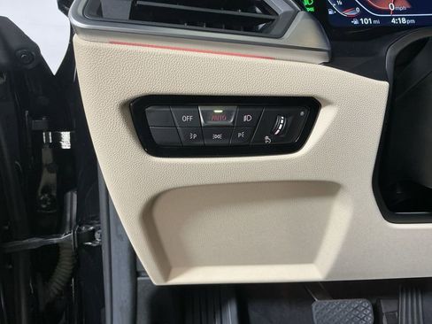 Certified 2023 BMW 430i Coupe w/ Convenience Package image 9