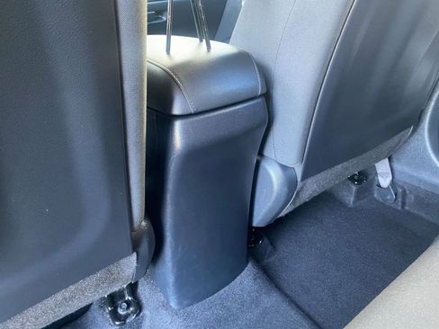 Used 2025 Kia Soul LX w/ LX Technology Package image 23