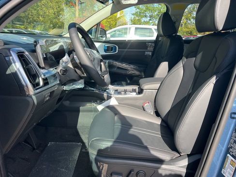 New 2026 Kia Sorento EX w/ EX Premium Package AWD/4WD image 8