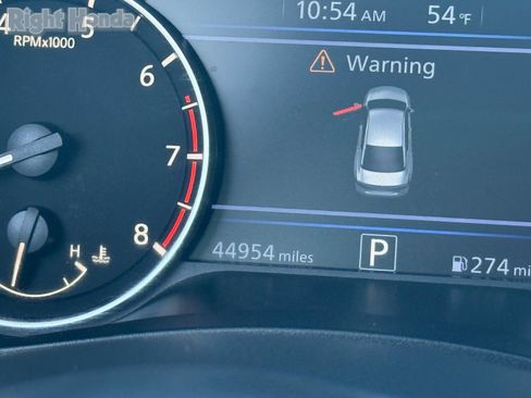 Used 2024 Nissan Altima 2.5 SV image 19