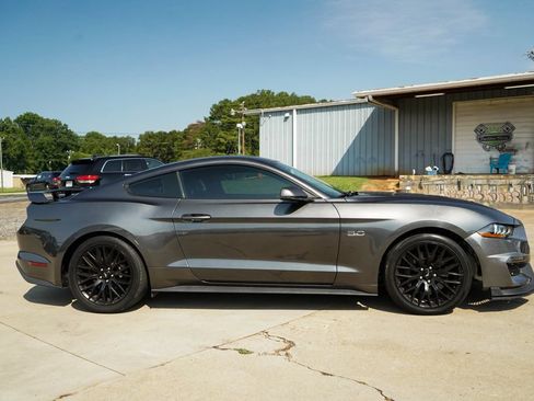 Used 2019 Ford Mustang GT Premium w/ GT Performance Package RWD image 3