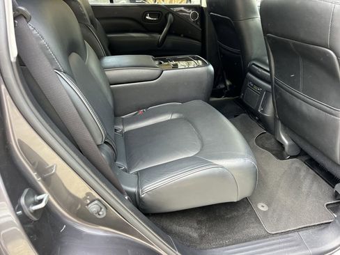 Used 2024 INFINITI QX80 Luxe image 13
