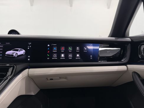 Certified 2024 Porsche Panamera 4 image 61