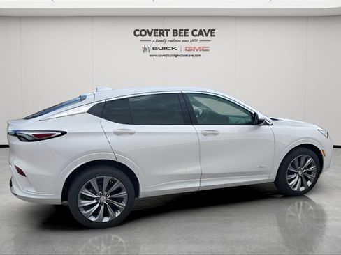 New 2026 Buick Envista Avenir image 10