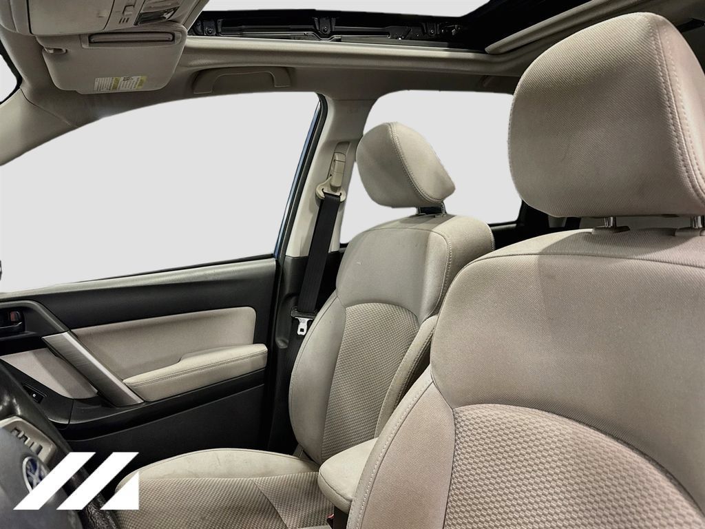 Used 2015 Subaru Forester 2.5i Premium w/ All-Weather Package AWD/4WD image 22