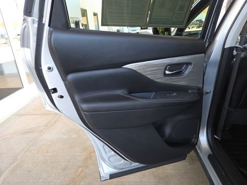 Used 2017 Nissan Murano SL image 42