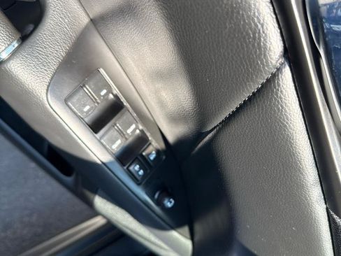 Used 2013 Suzuki Kizashi Sport SLS AWD/4WD image 9