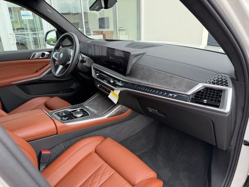 Used 2026 BMW X7 xDrive40i w/ Dynamic Handling Package AWD/4WD image 13