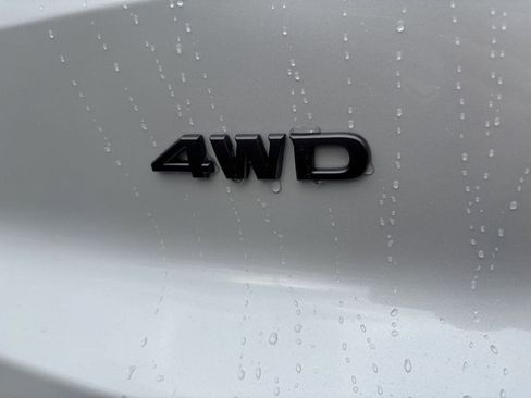 New 2026 Nissan Pathfinder SV AWD/4WD image 12