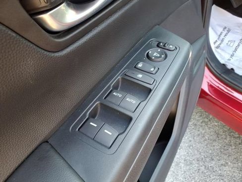 Used 2024 Honda CR-V Sport image 9