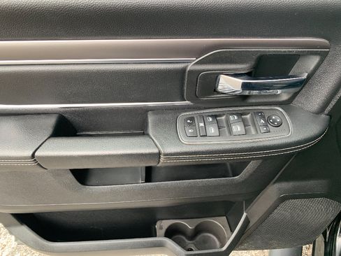 Used 2021 RAM 1500 Warlock AWD/4WD image 15