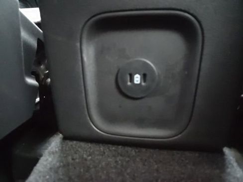 Certified 2025 Ford Escape ST-Line w/ Tech Pack #1 image 18