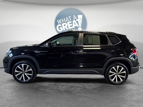 Used 2022 Volkswagen Taos SE AWD/4WD image 7