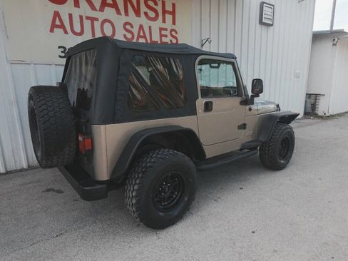 Used 2003 Jeep Wrangler X image 8