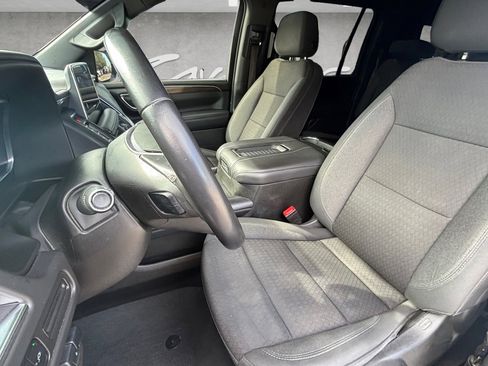 Used 2022 GMC Yukon XL SLE w/ Max Trailering Package image 19