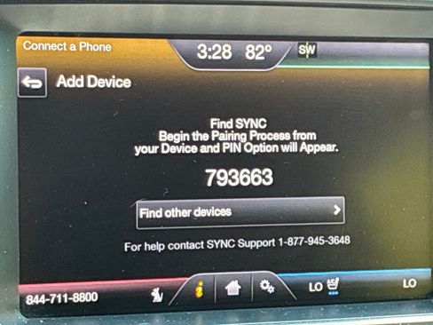 Used 2015 Ford Explorer Limited w/ Equipment Group 302A AWD/4WD image 40