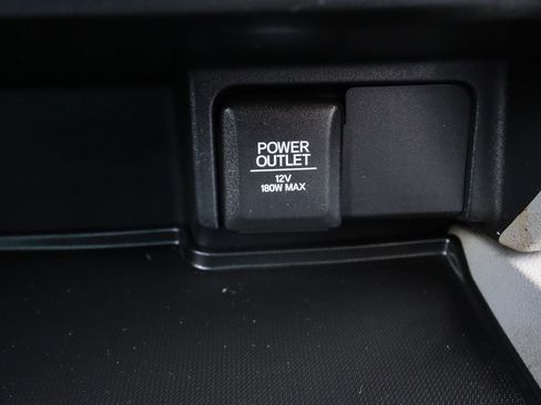 Used 2016 Honda Pilot LX image 9