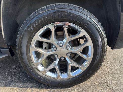 Used 2015 Chevrolet Tahoe LT w/ Max Trailering Package AWD/4WD image 9
