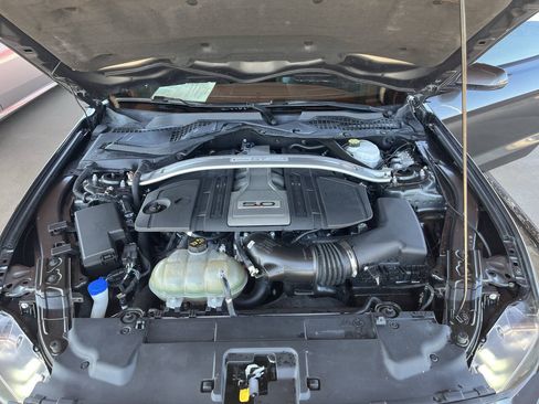 Used 2020 Ford Mustang GT Premium w/ GT Performance Package RWD image 18