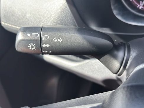 Used 2025 Toyota RAV4 XLE FWD image 19