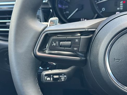 New 2026 Porsche Macan AWD/4WD image 26