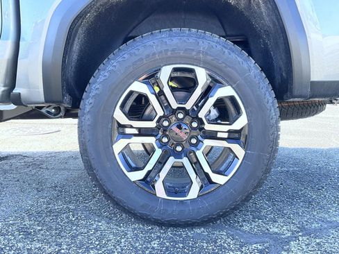 New 2026 GMC Canyon AT4 w/ Nightfall Essentials Package AWD/4WD image 22
