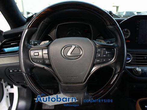 Used 2021 Lexus LS 500h RWD image 12
