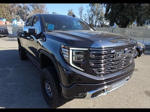 Used 2024 GMC Sierra 1500 Denali Ultimate AWD/4WD image 6