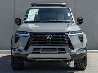Used 2025 Lexus GX 550 w/ Accessory Package (32) AWD/4WD video 2