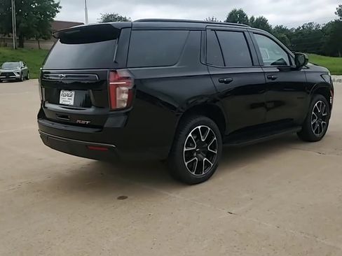 Used 2021 Chevrolet Tahoe RST w/ Rear Media and Nav Package AWD/4WD image 8