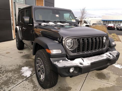 New 2026 Jeep Wrangler Sport S image 7