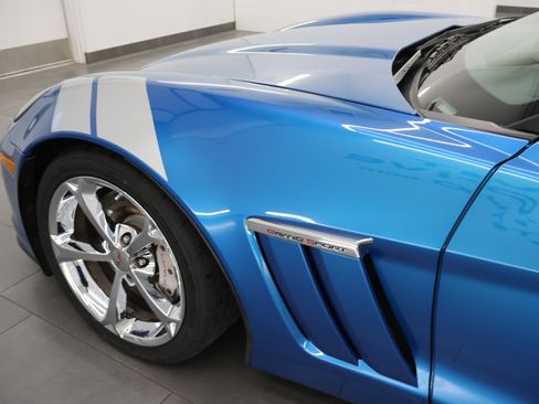 Used 2010 Chevrolet Corvette Grand Sport w/ Preferred Equipment Group RWD image 29