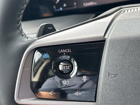 Certified 2025 Nissan Murano SV AWD/4WD image 29