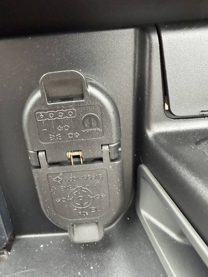 Used 2020 RAM 1500 Rebel w/ Rebel Level 2 Equipment Group AWD/4WD image 8