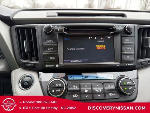 Used 2018 Toyota RAV4 XLE image 17