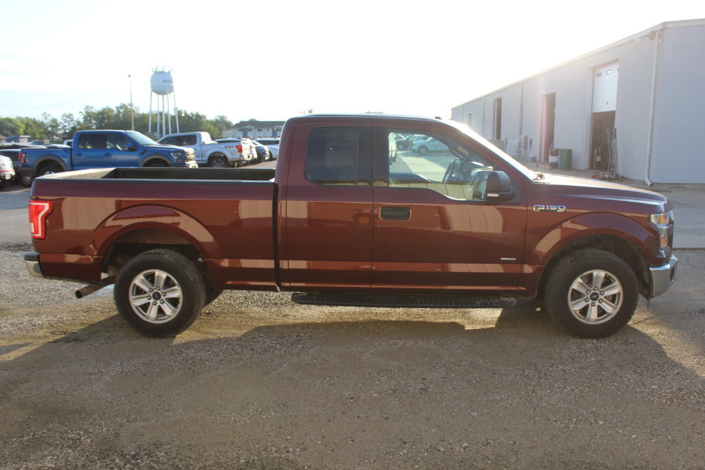 Used 2015 Ford F150 XLT w/ Equipment Group 301A Mid RWD image 7