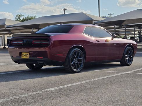 Used 2021 Dodge Challenger SXT w/ Blacktop Package RWD image 4