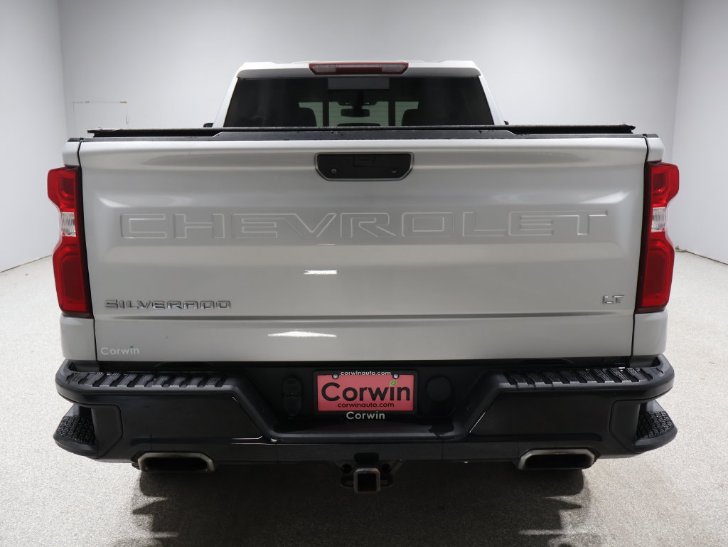 Used 2021 Chevrolet Silverado 1500 LT Trail Boss w/ Convenience Package II AWD/4WD image 3