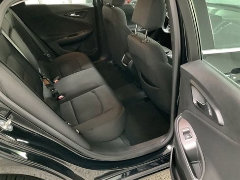 Used 2023 Chevrolet Malibu LT image 17