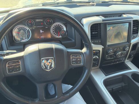 Used 2017 RAM 1500 Big Horn image 10