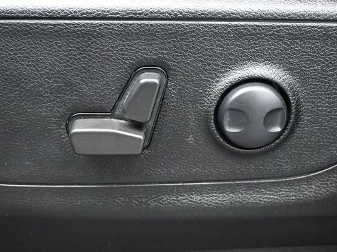 Used 2022 RAM 1500 Big Horn AWD/4WD image 10