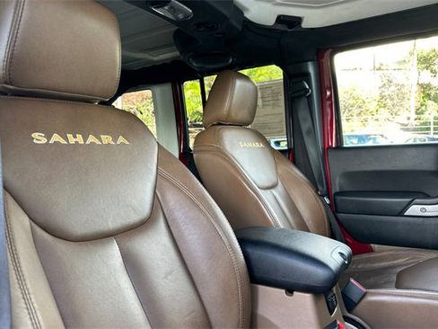 Used 2013 Jeep Wrangler Unlimited Sahara w/ Connectivity Group image 16