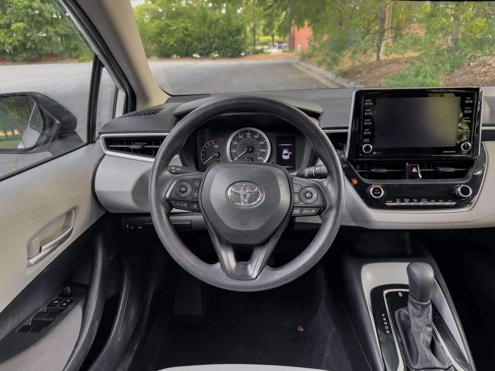 Used 2021 Toyota Corolla LE FWD image 6