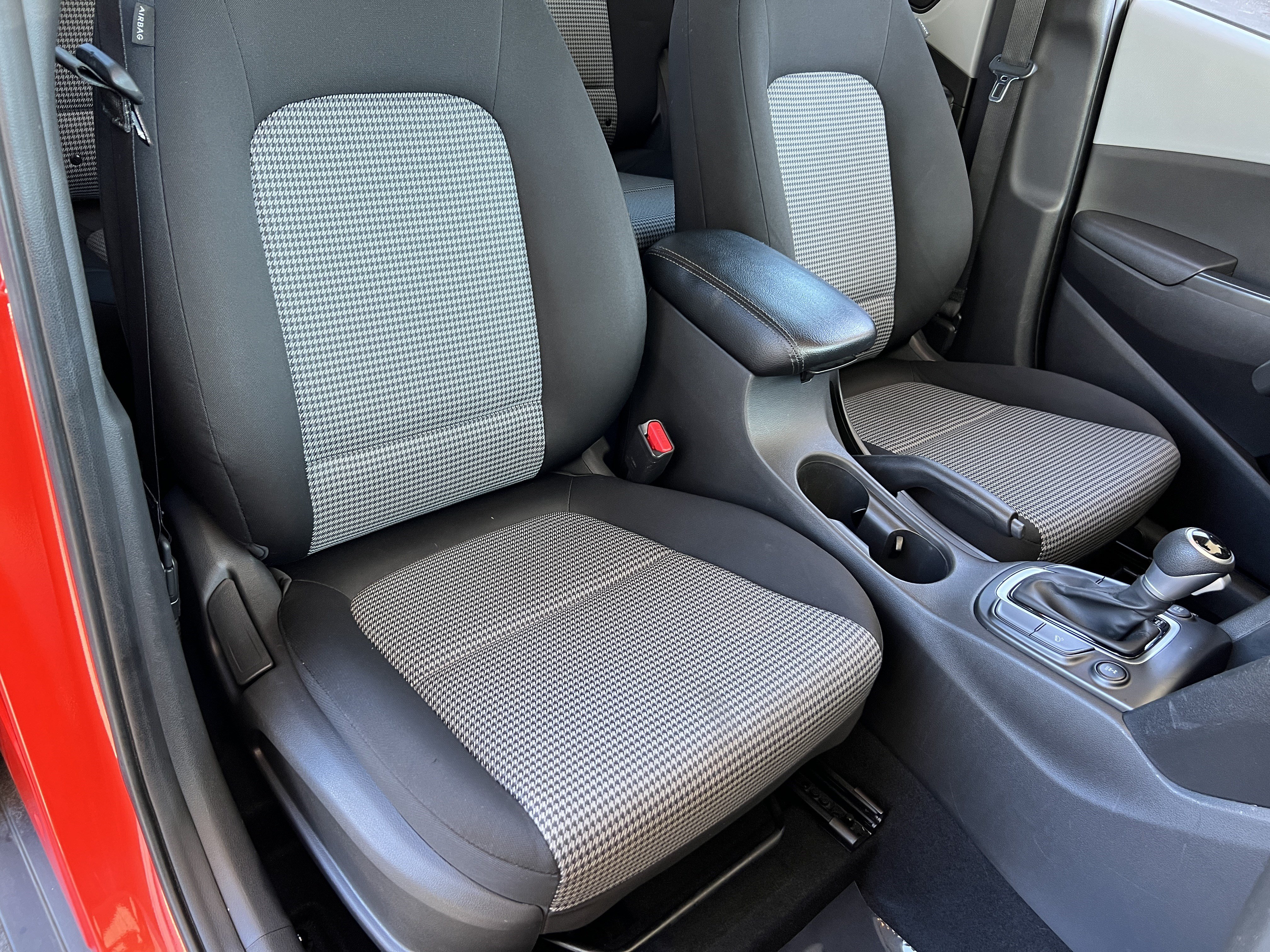 Used 2020 Hyundai Kona SE AWD/4WD image 23