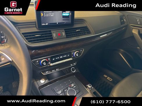 Used 2020 Audi Q5 2.0T Premium w/ Convenience Package AWD/4WD image 17