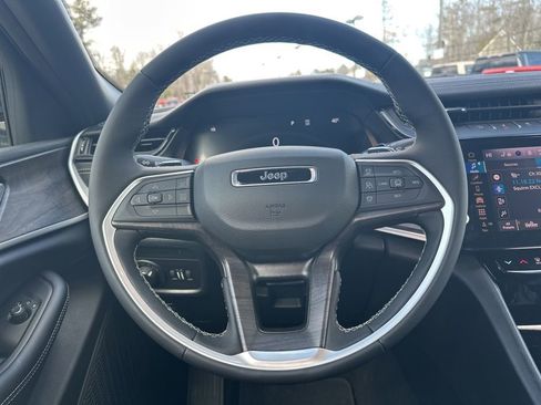New 2026 Jeep Grand Cherokee L 4WD image 15