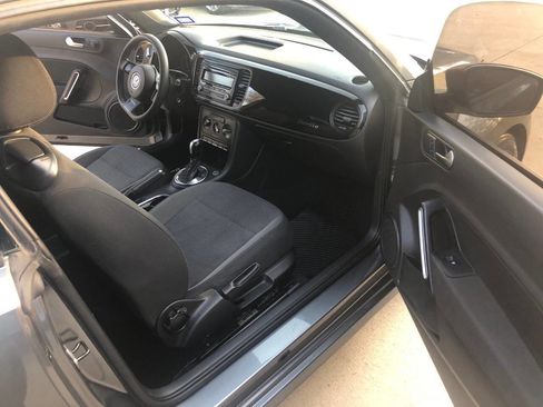 Used 2013 Volkswagen Beetle 2.5 image 13