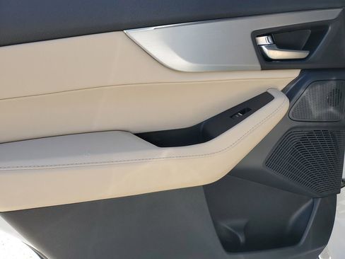 New 2026 Acura MDX SH-AWD image 16