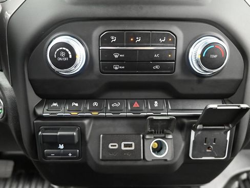 Used 2024 GMC Sierra 1500 Pro w/ Pro Value Package AWD/4WD image 21